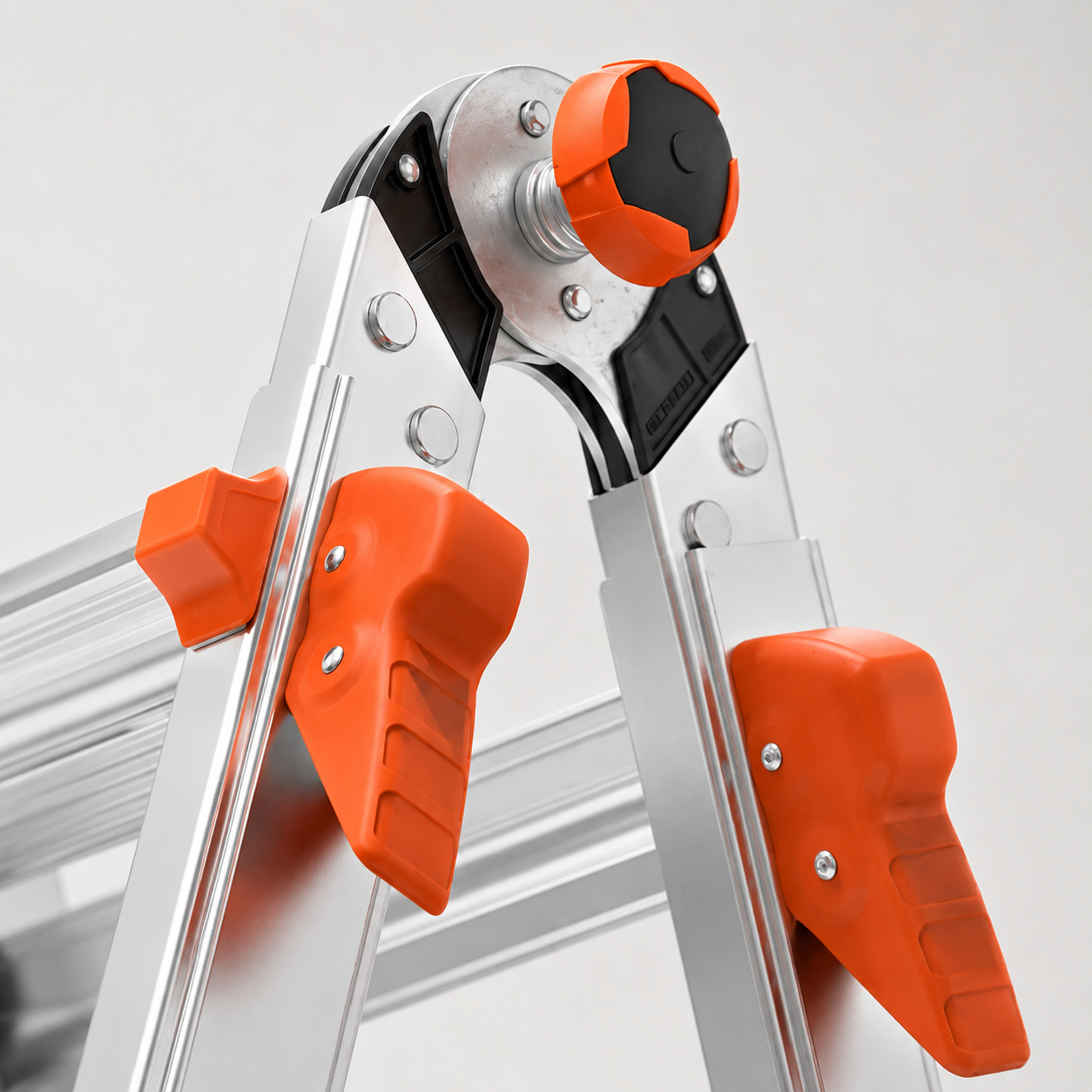 Palm button and Rock Lock adjustment controls on the ladder